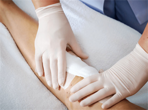 Promoting wound healing after surgery by choosing the right dressing